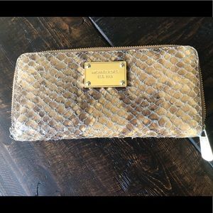 Michael Kors Snake Skin Wallet